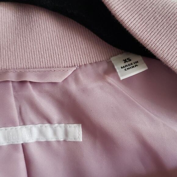 Uniqlo Lightweight Pink Bomber Jacket - Picture 5 of 8